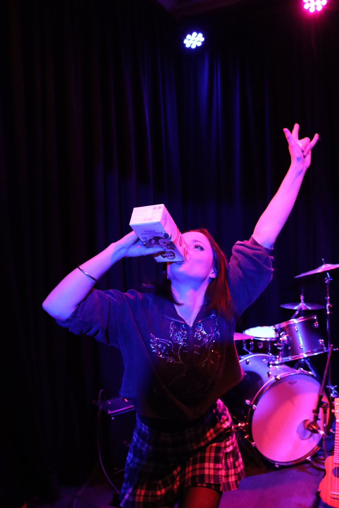 Kirrilee's Enchanting Performance at The Bergy Seltzer: A Night to Remember